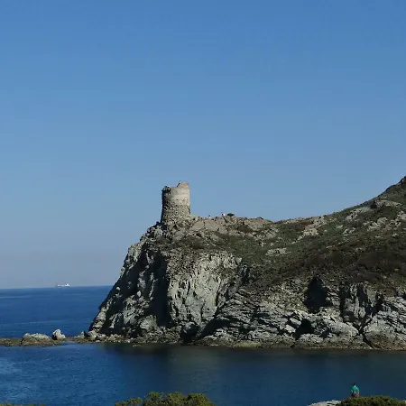 Apartment Vue Sur Et Montagnes *
