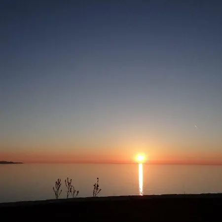 Vue Sur Et Montagnes Moriani Plage