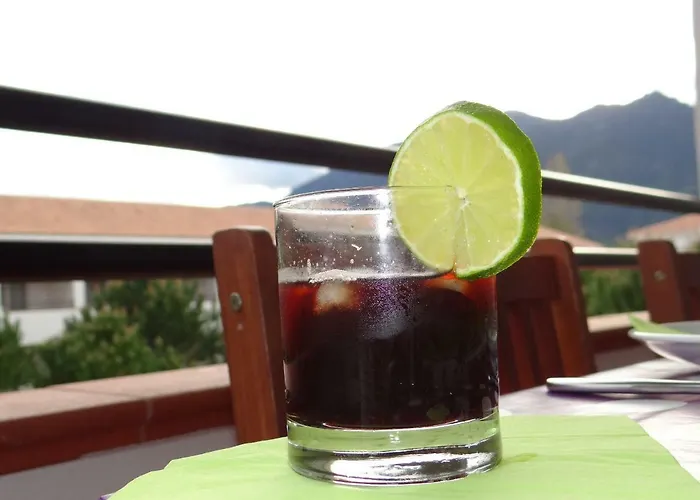 Vue Sur Et Montagnes